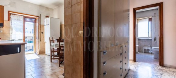 2 bedrooms Apartment in Rome, Italy No. 181922 17