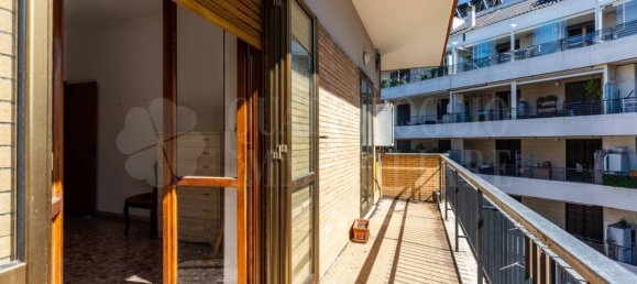 2 bedrooms Apartment in Rome, Italy No. 181922 36