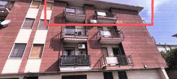 3 rooms Apartment in Trecate, Italy No. 7462 2