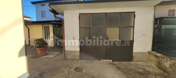 2 bedrooms House in Levate, Italy No. 332243 3