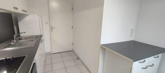 2 bedrooms Apartment in Valenciennes, France No. 54812 3