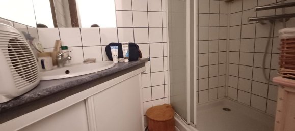 Casa T3 em La Boissiere-Ecole, France N.º 169820 2