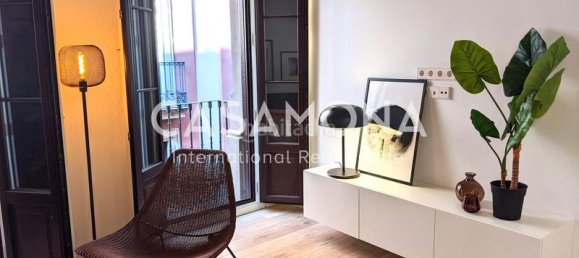 2 bedrooms Apartment in Ciutat Vella, Spain No. 78968 3