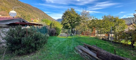 4 rooms House in Ponte Lambro, Italy No. 234330 7