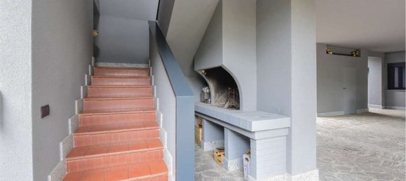 Вилла с 13 спальнями в Меда, Италия № 361175 16