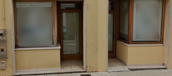 38m² Commercial property in Oderzo, Italy No. 215116 4