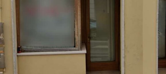 38m² Commercial property in Oderzo, Italy No. 215116 2
