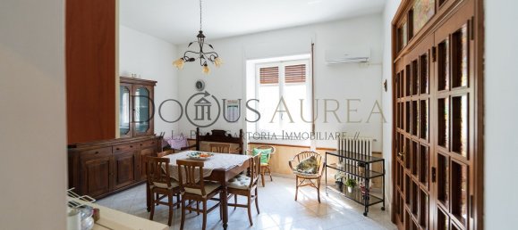 Здание 550м² в Эболи, Италия № 129025 5