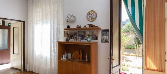 6 Schlafzimmer Haus in Buscate, Italy, Nr. 280234 25