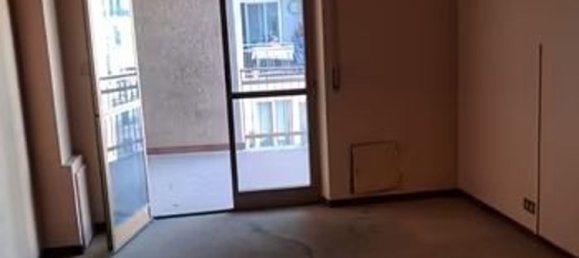 4 rooms Apartment in Palermo, Italy No. 154450 5