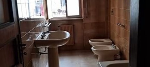 4 rooms Apartment in Palermo, Italy No. 154450 4