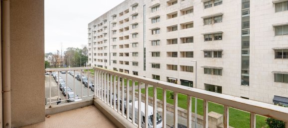 4 bedrooms Apartment in Porto, Portugal No. 113651 7