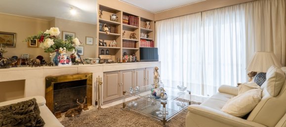 4 bedrooms Apartment in Porto, Portugal No. 113651 2