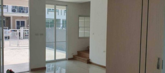 2 bedrooms Bungalow in Phra Pradaeng, Thailand No. 18833 4