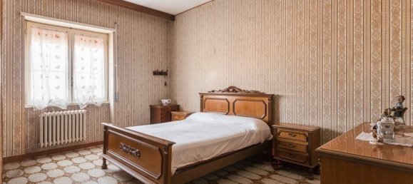 4-Zimmer Wohnung in Rome, Italy, Nr. 32335 30