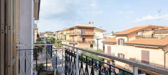 4-Zimmer Wohnung in Rome, Italy, Nr. 32335 34