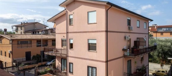 4-Zimmer Wohnung in Rome, Italy, Nr. 32335 44