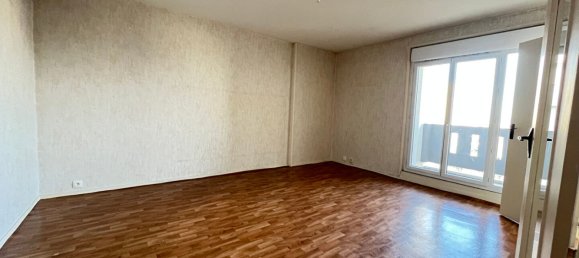 2 bedrooms Apartment in Clermont-Ferrand, France No. 204712 10