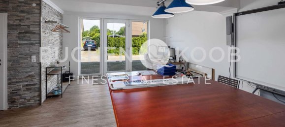 674m² Building in Segeberg, Germany No. 350988 2