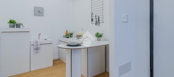 1 bedroom Apartment in Milan, Italy No. 263373 9