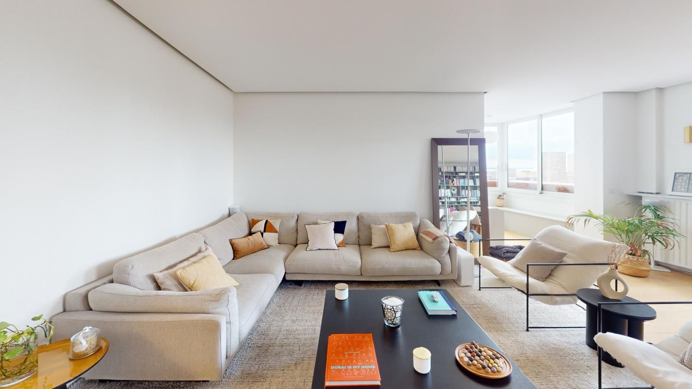 4 Schlafzimmer Wohnung in Paris, France, Nr. 295995