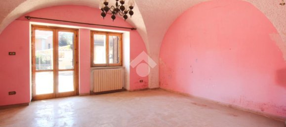 3 bedrooms Apartment in Cappelle sul Tavo, Italy No. 297352 3