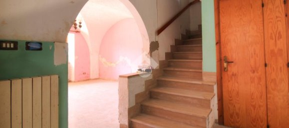 3 bedrooms Apartment in Cappelle sul Tavo, Italy No. 297352 2