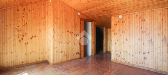 3 bedrooms Apartment in Cappelle sul Tavo, Italy No. 297352 21