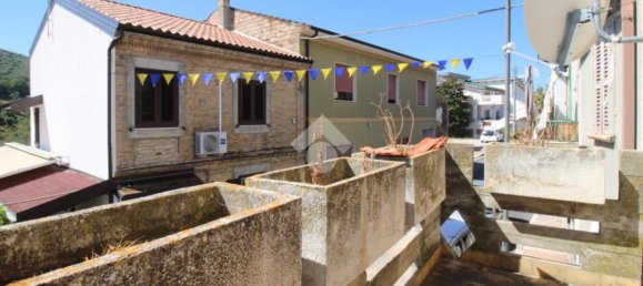 3 bedrooms Apartment in Cappelle sul Tavo, Italy No. 297352 14