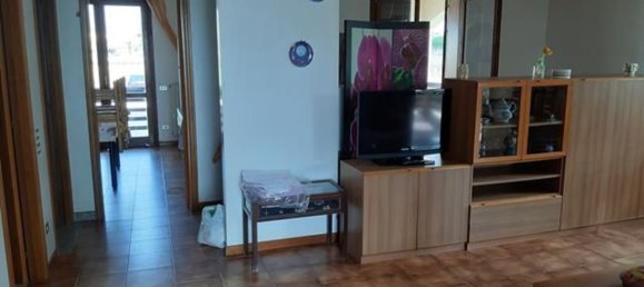 10-Zimmer Villa in Vittoria, Italy, Nr. 196163 12