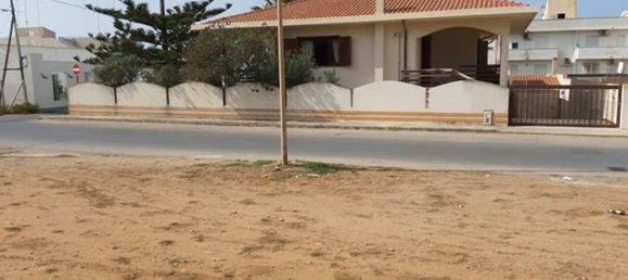 10-Zimmer Villa in Vittoria, Italy, Nr. 196163 7