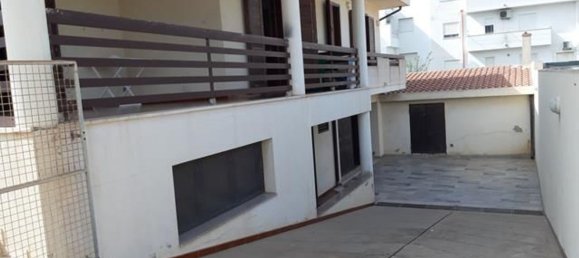 10-Zimmer Villa in Vittoria, Italy, Nr. 196163 23