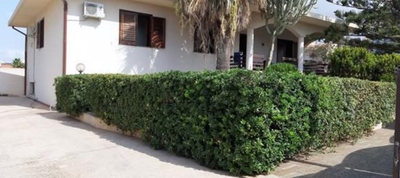 10-Zimmer Villa in Vittoria, Italy, Nr. 196163 5