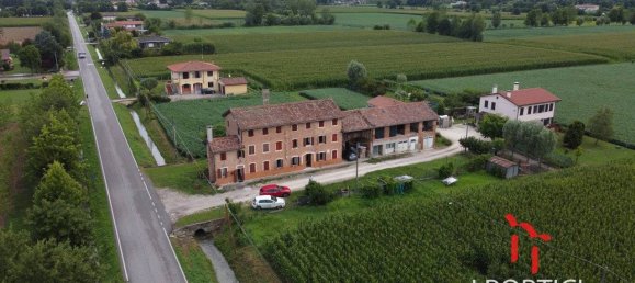 10 chambres Maison à Santa Maria di Sala, Italy No. 305591 9