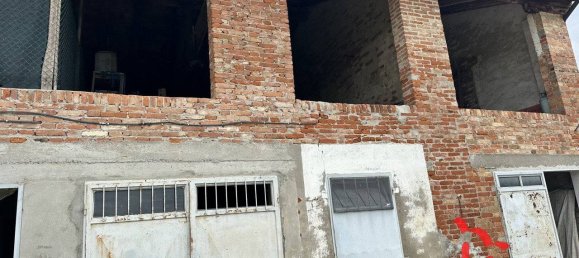 10 chambres Maison à Santa Maria di Sala, Italy No. 305591 7