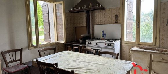 10 chambres Maison à Santa Maria di Sala, Italy No. 305591 31