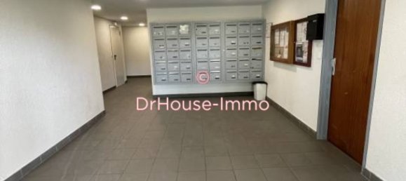 1 bedroom Apartment in Sevran, France No. 142205 8