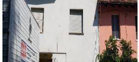 2 غرف نوم شقة في Finale Emilia, Italy رقم 95946 2