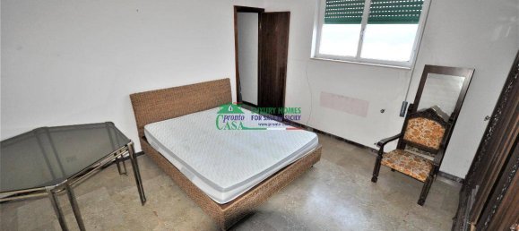 Apartamento de 2 dormitorios en Ragusa, Italy No. 145284 8