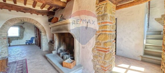 5 rooms Apartment in Monte Santa Maria Tiberina, Italy No. 297332 10