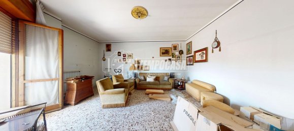 6 Schlafzimmer Wohnung in Surbo, Italy, Nr. 380402 5