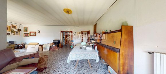 6 Schlafzimmer Wohnung in Surbo, Italy, Nr. 380402 2