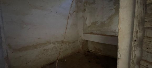 Дом с 6 комнатами в Каровиньо, Италия № 151823 7