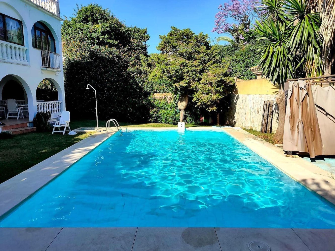 Villa de 5 dormitorios en Marbella, Spain No. 49216