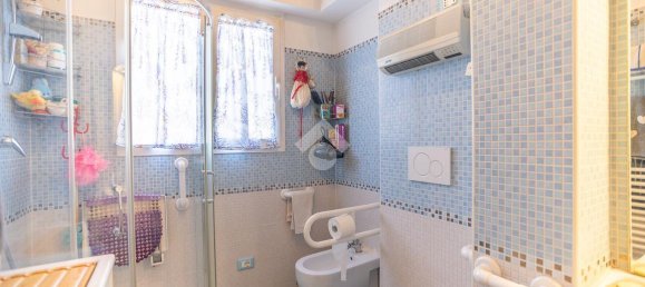 2غرفة شقة في Rome, Italy رقم 144850 25