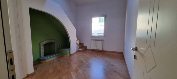 Пентхаус с 2 спальнями в Флоренция, Италия № 156525 20