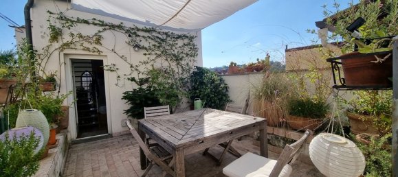 Пентхаус с 2 спальнями в Флоренция, Италия № 156525 4