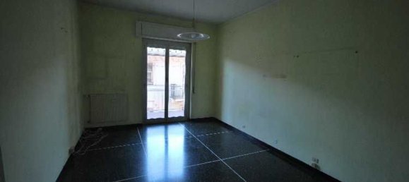 Квартира с 4 комнатами в Генуя, Италия № 271869 4