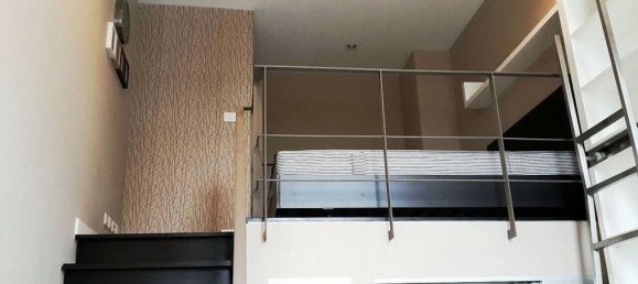 1 غرف نوم منزل ذو طابقين في Khlong Toei, Thailand رقم 4418 5