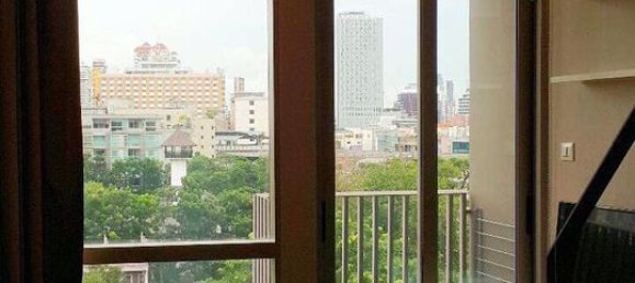 1 غرف نوم منزل ذو طابقين في Khlong Toei, Thailand رقم 4418 2